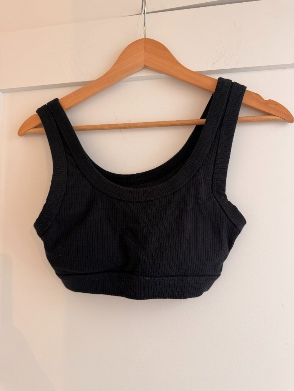Alo Black Ribbed Sports Bra, Size: XS